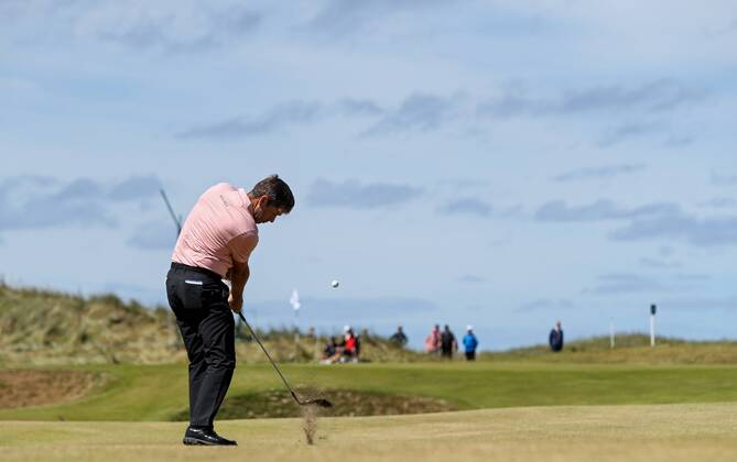 2018 Dubai Duty Free Irish Open - Day 1, Ballyliffin Golf Club, Co. Donegal 5 7 2018 Robert Rock on the 15th hole Robert Rock 5 7 2018  Copyright: x©INPHO OisinxKeniryx OSH_4900