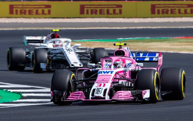 6th July 2018, Silverstone Circuit, Silverstone, England; British Formula One Grand Prix, Friday free practice; Test driver Nicholas Latifi in his Sahara Force India F1 Team Force India Mercedes VJM11 ahead of Charles Leclerc in his Alfa Romeo Sauber F1 Team Sauber Ferrari C37  ActionPlus12044456 TimxWilliams