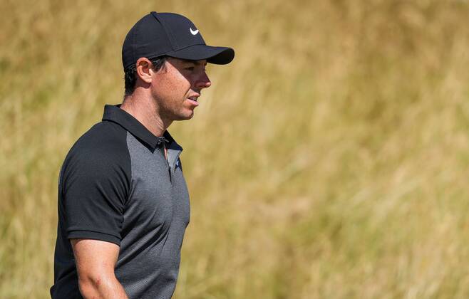 2018 Dubai Duty Free Irish Open - Day 2, Ballyliffin Golf Club, Co. Donegal 6 7 2018 Rory McIlroy on the 2nd hole Rory McIlroy on the 2nd hole 6 7 2018 Copyright: x©INPHO OisinxKeniryx OSH_6011