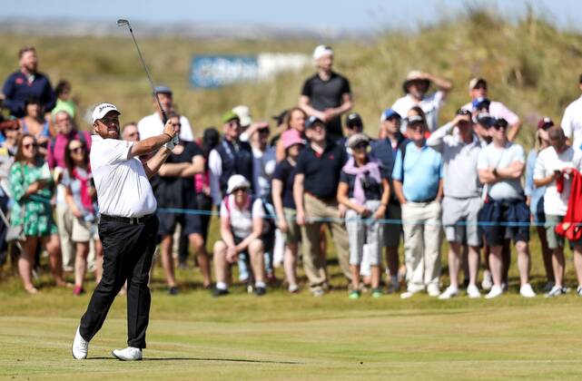 2018 Dubai Duty Free Irish Open - Day 2, Ballyliffin Golf Club, Co. Donegal 6 7 2018 Shane Lowry hits his approach on the 2nd hole Shane Lowry hits his approach on the 2nd hole 6 7 2018  Copyright: x©INPHO OisinxKeniryx OSH_6037