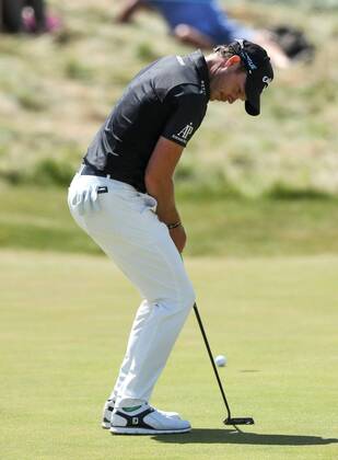 2018 Dubai Duty Free Irish Open, Ballyliffin Golf Club, Co. Donegal 8 7 2018 Danny Willet reacts to a missed putt on the 6th green Danny Willet reacts to a missed putt on the 6th green 8 7 2018  Copyright: x©INPHO OisinxKeniryx OSH_8342