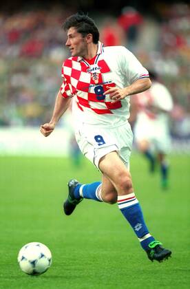 Sport Football Soccer World Cup France 98 Lens Felix Bollaert 14 06 1998 National Team Croatia Davor Suker Full Body Whole Body Leading the lead individual action