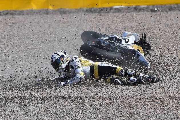 Sport Themen der Woche KW28 Sport Bilder des Tages IPP20180713 Motorsports: MotoGP World Championship WM Weltmeisterschaft GP of Germany, la caduta di Alvaro Bautista (Verwendung nur in Deutschland - GERMANY ONLY) *** IPP20180713 Motorsports MotoGP World Championship GP of Germany by Alvaro Bautista Use only in Germany GERMANY ONLY