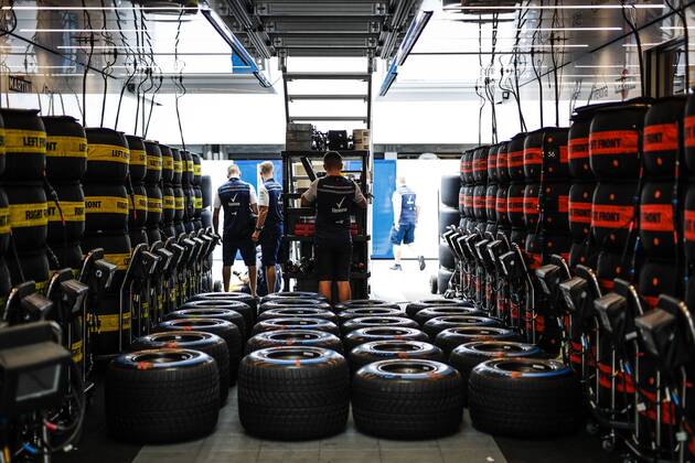 Motorsports: FIA Formula One World Championship WM Weltmeisterschaft 2018, Grand Prix of Germany, Pirelli, tire, tires, tyre, tyres, wheel, wheels, Reifen, Rad, feature Hockenheim Germany