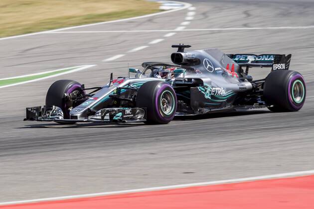 Motorsport Formula 1 season 2018 2019 Training on Friday 20 07 2018 at the Hockenheimring in Hockenheim Germany Lewis Hamilton Mercedes AMG Petronas turns onto the start goal straight Copyright: xInderliedx