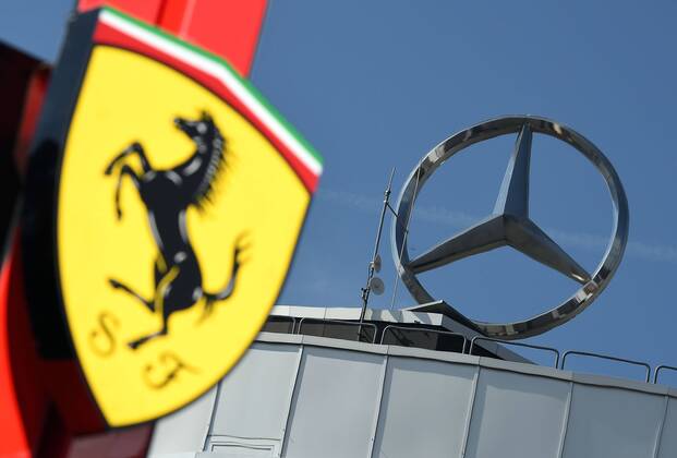 20 07 2018 xpsx Formula 1 Grand Prix of Germany Grand Prix of Germany 1 Free Practice 2018 emspor v l Mercedes Logo Emblem Ferrari Logo Emblem Hockenheim