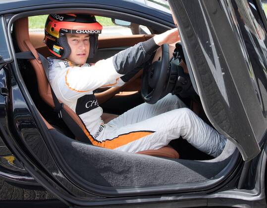 McLaren s Belgian driver Stoffel Vandoorne pictured during preparations ahead of the Spa-Francorchamps Formula One Grand Prix of Belgium race, in Spa-Francorchamps, Thursday 23 August 2018. BENOITxDOPPAGNE  x05411298x