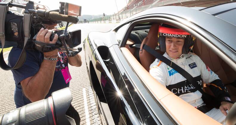 McLaren s Belgian driver Stoffel Vandoorne pictured during preparations ahead of the Spa-Francorchamps Formula One Grand Prix of Belgium race, in Spa-Francorchamps, Thursday 23 August 2018. BENOITxDOPPAGNE  x05411292x