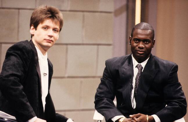 Günther Jauch and Ben Johnson re photographed on 07 08 1998 in Frankfurt television reporter