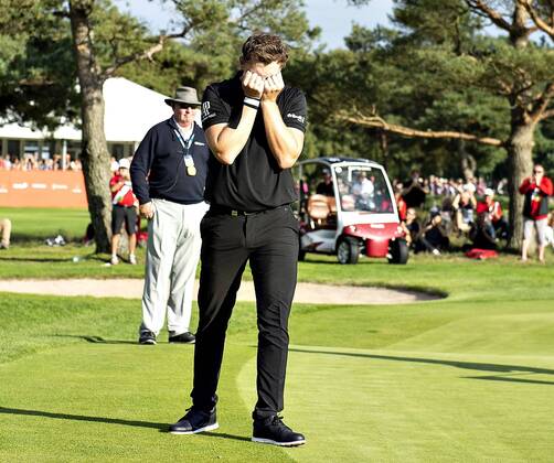Vinder af af European Tour golfturneringen Made in Denmark, Matt Wallace fra England, reagerer efter vinderslaget paa Silkeborg Golf Klub , soendag 1. september 2018.. , Silkeborg Jylland Denmark  Copyright: HenningxBagger HenningxBaggerx COP107 spdk20180902-181952-L