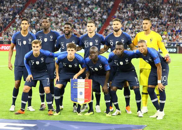 Team photo France Raphael Varane France France Paul Pogba France France Samuel Umtiti France France Lucas Hernandez France France Olivier Giroud France France Goalkeeper Alphonse Areola France France forward Antoine Griezmann France France Benjamin Pavard France France N Golo Kante France France Blaise Matuidi France France Kylian Mbappe France France 06 09 2018 Germany vs France Allianz Arena Munich UEFA Nations League 1 Gameday