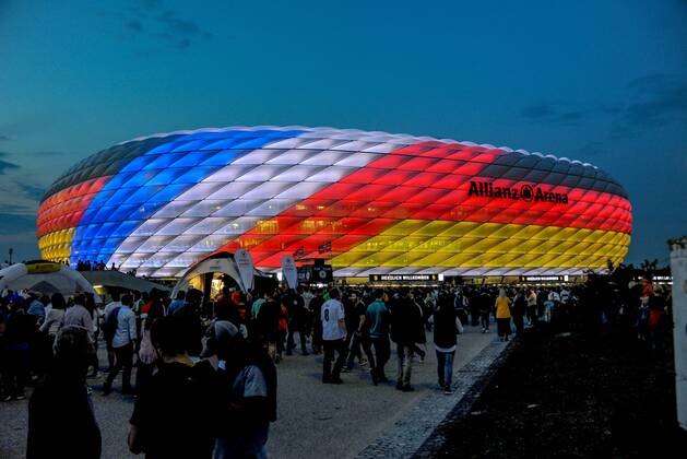Feature The Allianz Arena shines today in the colors of Germany and France Germany Muenchen 06 09 2018 Sport Football National Team UEFA Nations League 1 Gameday Germany vs France Allianz Arena DFL DFB REGULATIONS PROHIBIT ANY USE OF PHOTOGRAPH AS IMAGE SEQUENCES AND OR QUASI VIDEO