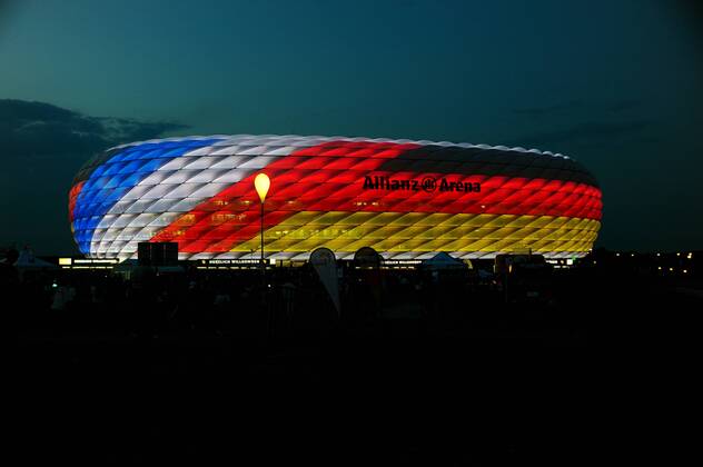 Feature The Allianz Arena shines today in the colors of Germany and France Germany Muenchen 06 09 2018 Sport Football National Team UEFA Nations League 1 Gameday Germany vs France Allianz Arena DFL DFB REGULATIONS PROHIBIT ANY USE OF PHOTOGRAPH AS IMAGE SEQUENCES AND OR QUASI VIDEO