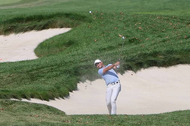 September 6, 2018 - Newtown Square, Pennsylvania, United States - Jason Day hits out of a bunker on the 10th hole during the first round of the 2018 BMW Championship. Golf 2018: BMW Championship: Round 1 - ZUMAw109 20180906_zap_w109_028 Copyright: xDebbyxWongx