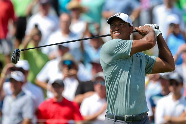 September 6, 2018 - Newtown Square, Pennsylvania, United States - Tiger Woods tees off the 1st hole during the first round of the 2018 BMW Championship. Golf 2018: BMW Championship: Round 1 - ZUMAw109 20180906_zap_w109_029 Copyright: xDebbyxWongx