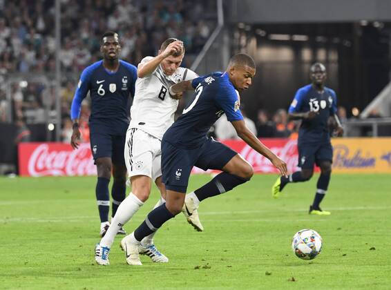 Soccer Men Season 2018 19 Nations League International Friendlies in München Germany France 0 0 l Paul Pogba France Toni Kroos Germany Kylian Mbappe France 06 09 2018 Copyright: xMatthiasxKochx