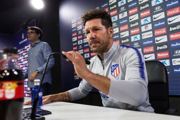Atletico Madrid s Argentinian head coach, Diego Pablo Simeone, during a press conference PK Pressekonferenz held at the end of a team s training session at Majadahonda Sports City in Madrid, Spain, 14 September 2018. Atletico Madrid will face Eibar in a Spanish Primera Division soccer match the upcoming 15 September. Press conference !ACHTUNG: NUR REDAKTIONELLE NUTZUNG!  Copyright: xRodrigoxJimenezx GRAF2637 20180914-636725241089655781