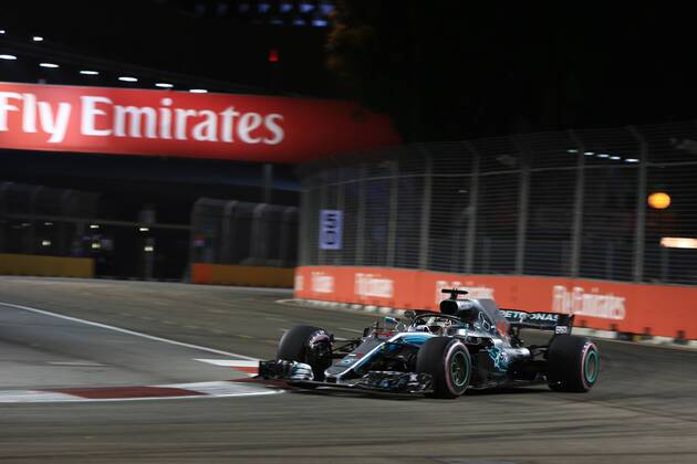 14th September 2018, Marina Bay Street Circuit, Singapore; Formula One Grand Prix of Singapore, Friday free practice; Mercedes AMG Petronas Motorsport, Lewis Hamilton  ActionPlus12062105 Octane