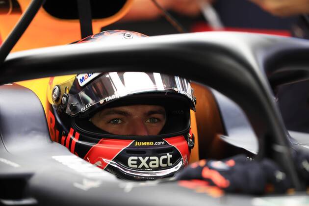 15th September 2018, Marina Bay Street Circuit, Singapore; Formula One Grand Prix of Singapore, Qualification; Aston Martin Red Bull Racing TAG Heuer, Max Verstappen  ActionPlus12062521 Octane