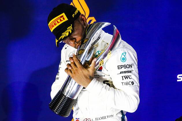 Sport Bilder des Tages Motorsports: FIA Formula One World Championship WM Weltmeisterschaft 2018, Grand Prix of Singapore, 44 Lewis Hamilton (GBR, Mercedes AMG Petronas Motorsport), Singapore Singapore