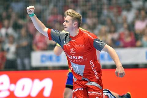 Jubilation with Dimitri Ignatow MT Melsungen GER MT Melsungen VfL Gummersbach Handball 1 Bundesliga Men 20 09 2018 GER MT Melsungen VfL Gummersbach Handball 1 Liga Maenner 20 09 2018 Kassel Copyright: xEIBNER RolandxSippelx EP_RSL