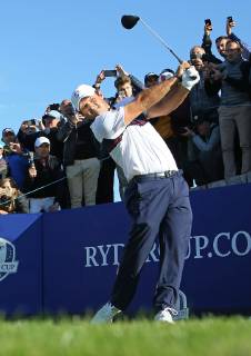 Patrick Reed participates in a practice session at Le Golf National in Guyancourt near Paris on September 25, 2018.  PAR20180925042 DAVIDxSILPA