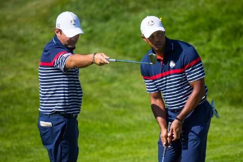 2018 Ryder Cup Practice Day, Albatros Course, Le Golf National, Saint-Quentin-en-Yvelines, Paris 27 9 2018 USA s Patrick Reed with Tiger Woods Patrick Reed with Tiger Woods 27 9 2018  Copyright: x©INPHO OisinxKeniryx OSH_8604