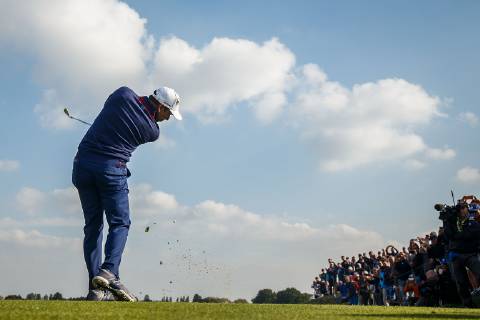 2018 Ryder Cup Day 1, Albatros Course, Le Golf National, Saint-Quentin-en-Yvelines, Paris 28 9 2018 Sergio Garcia tees off on the 13th Sergio Garcia tees off on the 13th 28 9 2018 Copyright: x©INPHO OisinxKeniryx MT2_8780