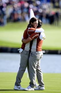 joie de Tommy Fleetwood of England et de Francesco Molinari of Italy (Team Europ) GOLF : Ryder Cup 2018 - Guyancourt - 29 09 2018 JBAutissier Panoramic 