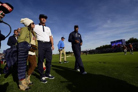 Tiger Woods (Team USA) et sa compagne Erica Herman GOLF : Ryder Cup 2018 - Guyancourt - 29 09 2018 JBAutissier Panoramic 