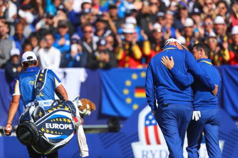 2018 Ryder Cup, Albatros Course, Le Golf National, Saint-Quentin-en-Yvelines, Paris 30 9 2018 Captain Thomas Bjorn and Rory McIlroy at the 1st tee box Thomas Bjorn and Rory McIlroy at the 1st tee box 30 9 2018  Copyright: x©INPHO OisinxKeniryx OSH_2407