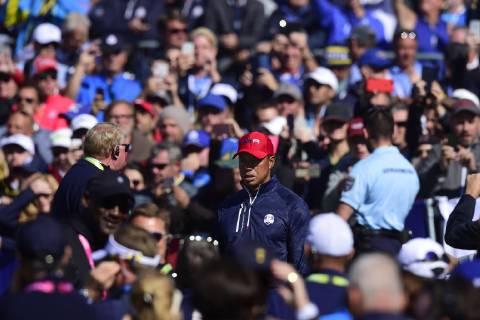 Tiger Woods (Team USA) arrivant au Tee 1 GOLF : Ryder Cup 2018 - Guyancourt - 30 09 2018 JBAutissier Panoramic 