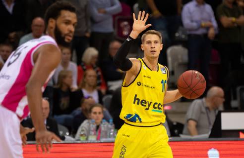 Bonn Germany 03 10 2018 Basketball Bundesliga BBL 2 Day Telekom Baskets Bonn vs Basketball Loewen Braunschweig Thomas Klepeisz Braunschweig in action