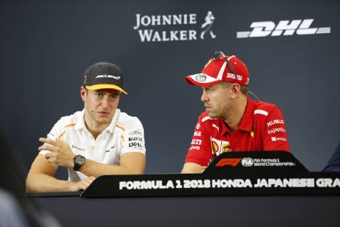 Motorsports: FIA Formula One World Championship WM Weltmeisterschaft 2018, Grand Prix of Japan, World Championship 2018 Grand Prix Japan , 5 Sebastian Vettel (GER, Scuderia Ferrari) 2 Stoffel Vandoorne (BEL, McLaren Honda), Suzuka Japan