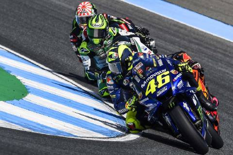 Sport Themen der Woche KW 40 Sport Bilder des Tages IPP20181005 Motorsports: MotoGP World Championship WM Weltmeisterschaft GP of Thailand, Valentino Rossi Cal Crutchlow Johann Zarco (Verwendung nur in Deutschland - GERMANY ONLY) *** IPP20181005 Motorsports MotoGP World Championship GP of Thailand Valentino Rossi Cal Crutchlow Johann Zarco Use only in Germany GERMANY ONLY