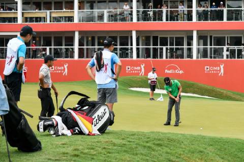 October 11, 2018 - Kuala Lumpur, Malaysia - Minchel Choi of South Korea on first round of the CIMB Classic at TPC Kuala Lumpur on October 11, 2018 in Kuala Lumpur, Malaysia CIMB Classic - Round One  - ZUMAn230 20181011_zaa_n230_137 Copyright: xChrisxJungx