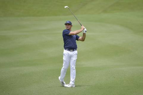 October 12, 2018 - Kuala Lumpur, Malaysia - Gary Woodland of the USA hits a shot during the second round of 2018 CIMB Classic golf tournament in Kuala Lumpur, Malaysia on October 12, 2018. CIMB Classic 2018 - Round Two  - ZUMAn230 20181012_zaa_n230_275 Copyright: xZahimxMohdx