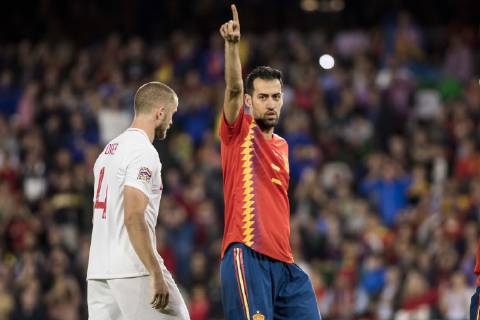 October 15, 2018 - Seville, Spain - BUSQUETS of Spain (R ) in action during the UEFA Nations League Group A4 soccer match between Spain and England at the Benito Villamarin Stadium Soccer 2018 - Spain vs England - ZUMAa142 20181015_zap_a142_003 Copyright: xDanielxGonzalezxAcunax