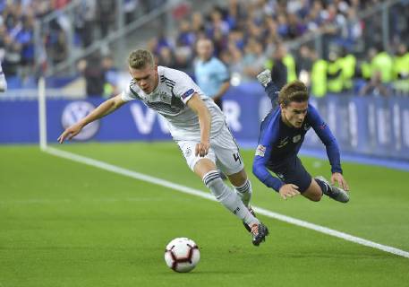 Griezmann vs Matthias Ginter FOOTBALL : Ligue des Nations - France vs Allemagne 16 10 2018 MAO Panoramic 