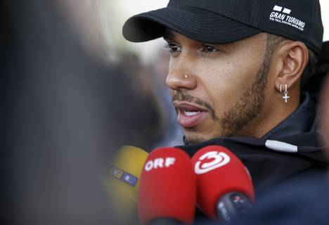Motorsports: FIA Formula One World Championship WM Weltmeisterschaft 2018; Grand Prix; United States, FORMULA 1 PIRELLI 2018 UNITED STATES GRAND PRIX , Circuit of The Americas 44 Lewis Hamilton (GBR, Mercedes AMG Petronas F1 Team), Austin United States