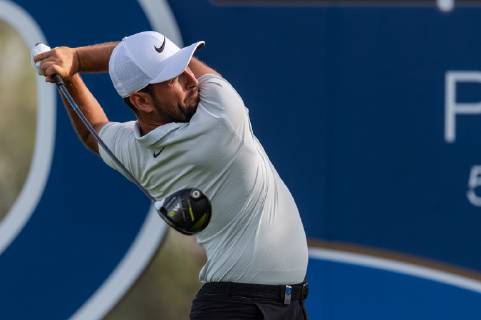 Alexander Levy of France in action in round 2 during the DP World Tour Championship at Jumeirah Golf Estates, Dubai, UAE on 16 November 2018. Copyright: xGrantxWinterx 21950078