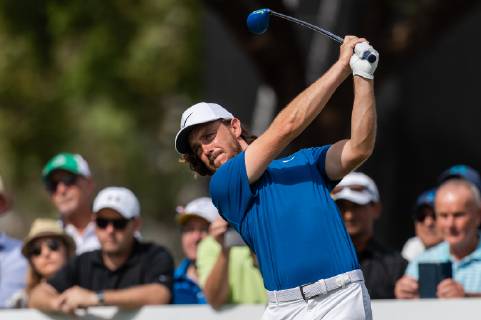 Tommy Fleetwood of England tees off on the 11th hole in round 2 during the DP World Tour Championship at Jumeirah Golf Estates, Dubai, UAE on 16 November 2018. Copyright: xGrantxWinterx 21950121