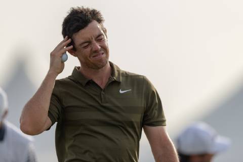Rory Mcilroy of Northern Ireland in round 2 during the DP World Tour Championship at Jumeirah Golf Estates, Dubai, UAE on 16 November 2018. Copyright: xGrantxWinterx 21950130