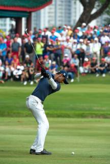 November 24, 2018 - Hong Kong, Hong Kong SAR, CHINA - Honma Hong Kong Open Golf 2018 at Hong Kong Golf Club Fanling. Rai on the 10th Fairway.Englishman Aaron Rai holds onto his clear lead in day 3 of the tournament. After breaking the course record in the last round Rai remains steady and clear of Englands Matthew Fitzpatrick and South Koreas Hyowon Park. Aaron Rai holds a clear lead in the Honma Hong Kong Open Golf - ZUMAr144 20181124_zap_r144_007 Copyright: xJaynexRussellx