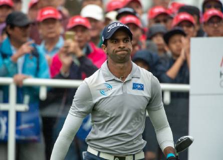 November 25, 2018 - Hong Kong, Hong Kong SAR, CHINA - HONG KONG, HONG KONG SAR,CHINA. November 25th, 2018. Final round of the Honma Hong Kong Open Golf 2018 at Hong Kong Golf Club Fanling. Englishman Aaron Rai starts on the 1st tee with a 6 point lead over fellow countrymen Matthew Fitzpatrick and Tommy Fleetwood Final round of the Honma Hong Kong Open Golf 2018 - ZUMAr144 20181125_zap_r144_008 Copyright: xJaynexRussellx