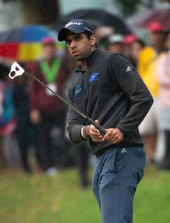November 25, 2018 - Hong Kong, Hong Kong SAR, CHINA - HONG KONG, HONG KONG SAR,CHINA. November 25th, 2018. Final round of the Honma Hong Kong Open Golf 2018 at Hong Kong Golf Club Fanling. Englishman Aaron Rai stays focused on the green on the 15th for his putt. Final round of the Honma Hong Kong Open Golf 2018 - ZUMAr144 20181125_zap_r144_019 Copyright: xJaynexRussellx