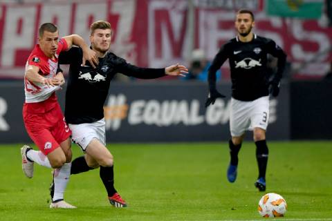 SOCCER - UEFA EL, RBS vs RB Leipzig SALZBURG,AUSTRIA,29.NOV.18 - SOCCER - UEFA Europa League, group stage, Red Bull Salzburg vs RasenBallsport Leipzig. Image shows Stefan Lainer (RBS) and Timo Werner (RB Leipzig). GEPAxpictures xFlorianxErtl