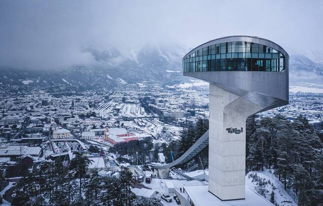 04 01 2019 Bergiselschanze Innsbruck AUT FIS World Cup Ski Jumping Four Hills Tournament Innsbruck pictured Bergisel Schanze and Innsbruck from the air Arial View of the Bergisel Hill with Stadium and the City of Innsbruck during the Four Hills Tournament of FIS Ski Jumping World Cup at the Bergiselschanze in Innsbruck Austria on 2019 01 04 Innsbruck EX_FEI