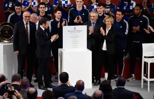 Emmanuel Macron ( president de la Republique ) a l inauguration de la Maison du Handball - Laurent Cathala ( maire de Creteil ) - Joel Delplanque ( president FFHB ) - Valerie Pecresse ( presidente de la region ile de france ) NEWS : Emmanuel Macron a l inauguration de la Maison du Handball - Creteil - 09 01 2019 FedericoPestellini Panoramic