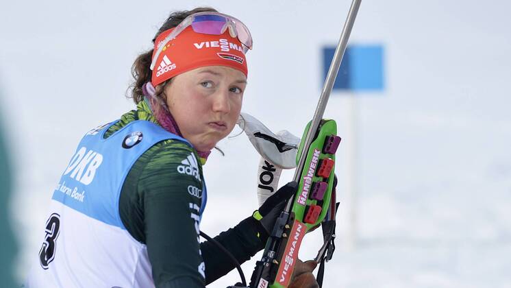 Biathlon World Championships in Östersund Sweden Pursuing the women 10 03 2019 Laura Dahlmeier Germany shooting before the womens pursuit race at the Biathlon World Championships in Östersund Sweden 10 03 2019 Östersund Jämtland Sweden Biathlon Stadium